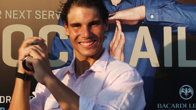 Na tenisový turnaj v mexickém Acapulku, jehož hlavní hvězdou je Rafael Nadal, dohlížejí kvůli bezpečnosti policejní a vojenské složky.