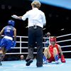 Nicola Adamsová vyhrála historicky první zlatou v ženském boxu na OH