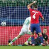 LM, Wolfsburg-CSKA Moskva: Julian Draxler (20) dává gól