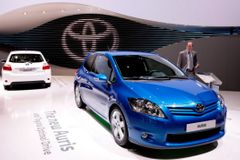 Další pokuta pro Toyotu? Vadná auta svolává moc pomalu