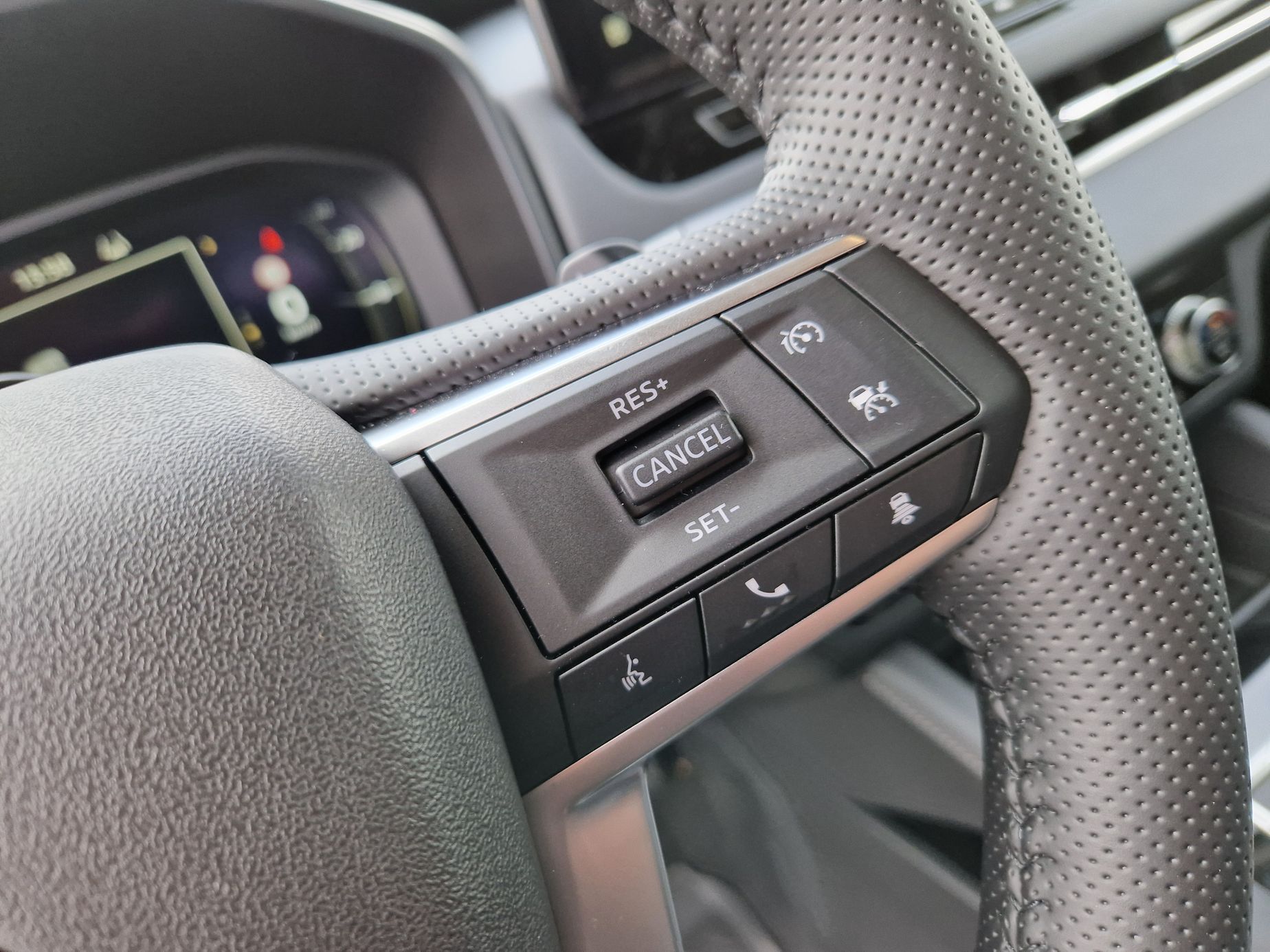 Mitsubishi Outlander PHEV test