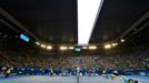 Australian Open: Rod Laver Aréna, střecha se zavírá