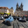 Oběti války na Ukrajině, měsíc od začátku, Staroměstské náměstí, happening Amnesty International