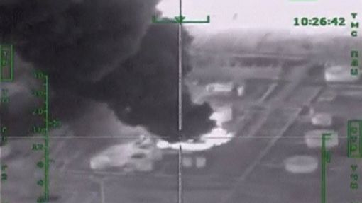 Ruské nálety na ropná zařízení Islámského státu v Sýrii.