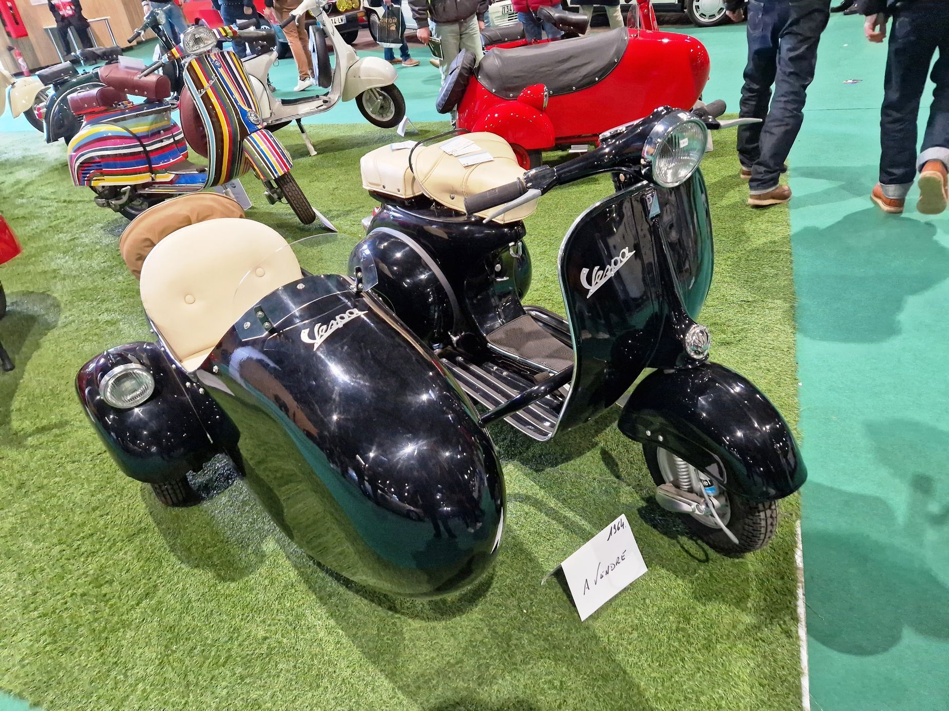 Retromobile Paříž 2024