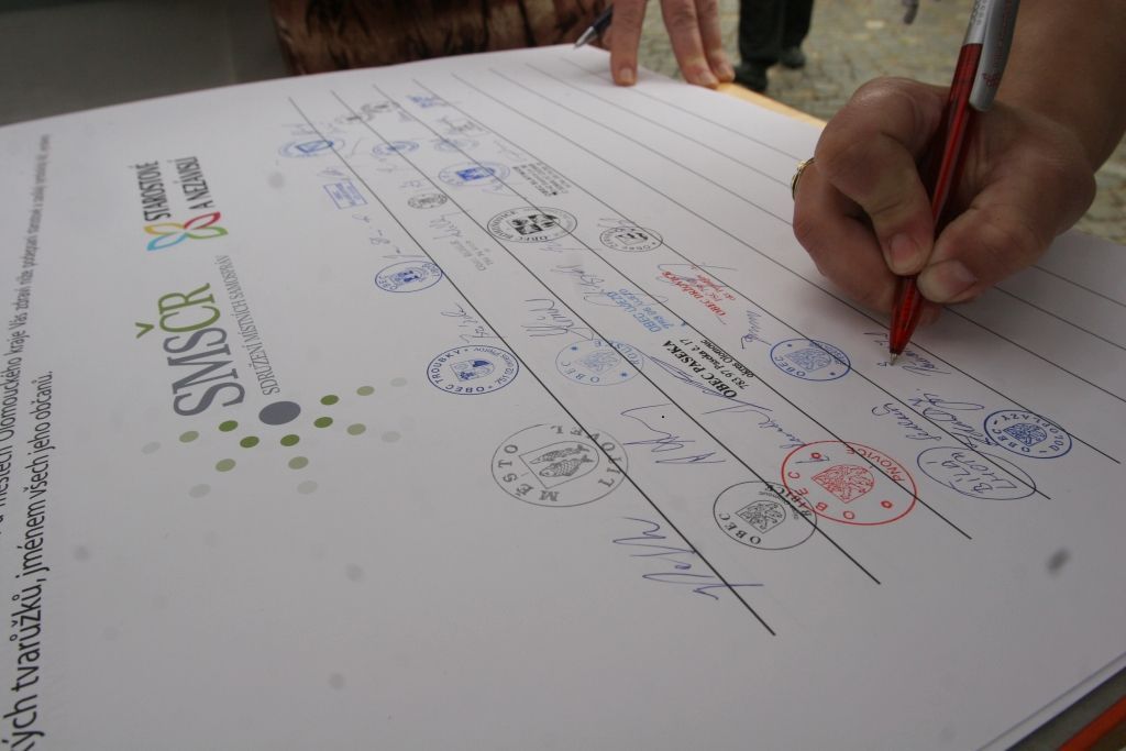 Demonstrace starostů proti daňové diskriminaci