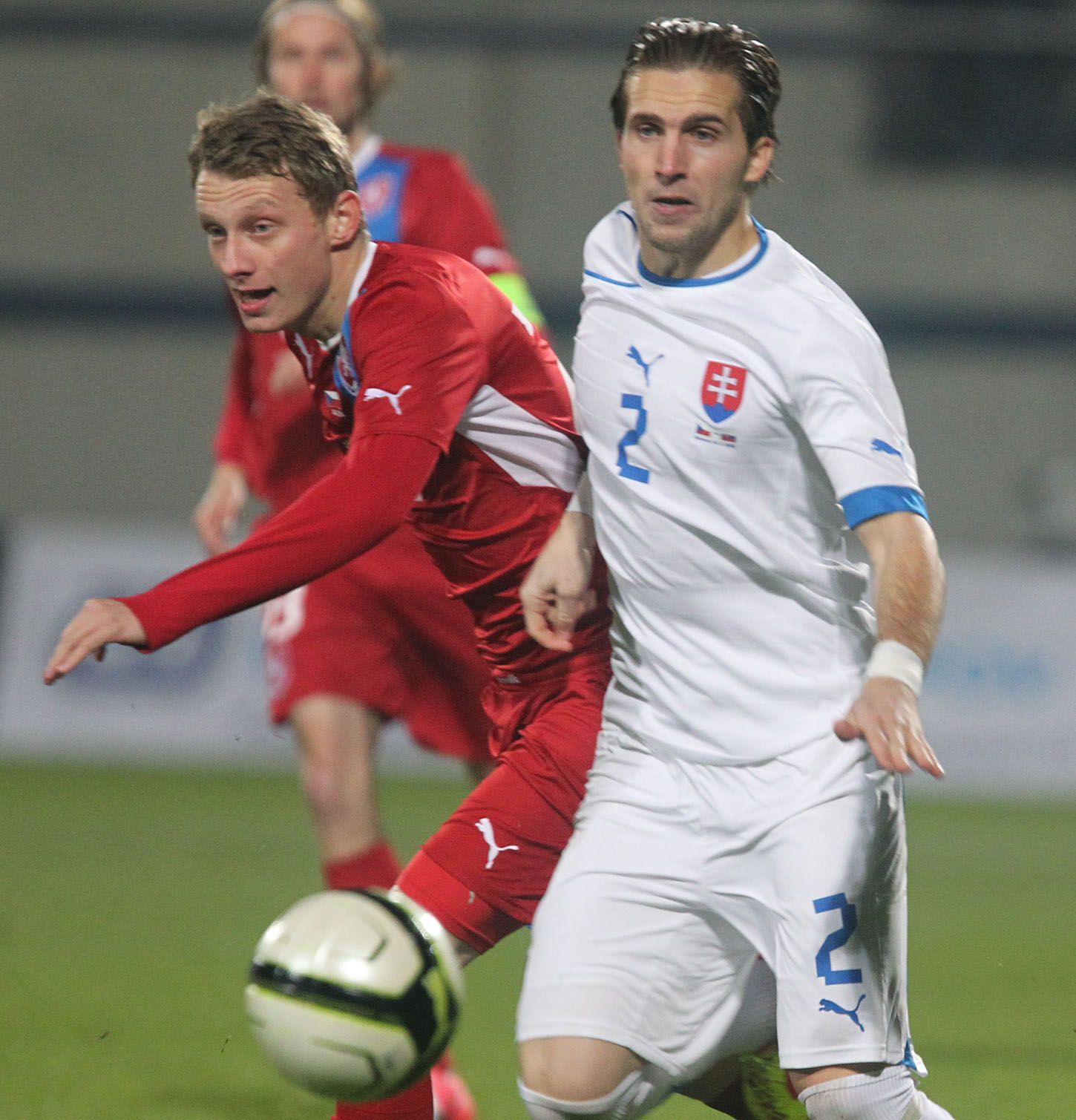 Český fotbalista Bořek Dočkal v přátelském utkáním se Slovenskem v listopadu 2012.