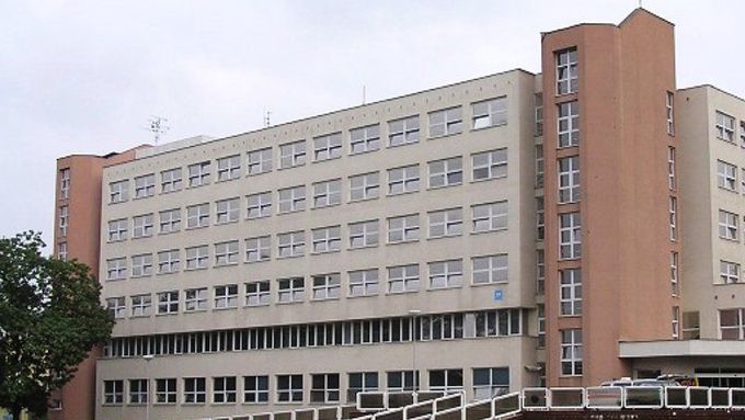 Krajská nemocnice Pardubice: spolu s chrudimskou jediné nemocnice v kraji, kterým se podařilo nepropadnout do větších ztrát.