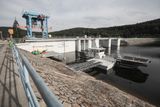 Vodní elektrárna Lipno je první na vltavské vodní kaskádě a letos slaví šedesát let od prvního spuštění.