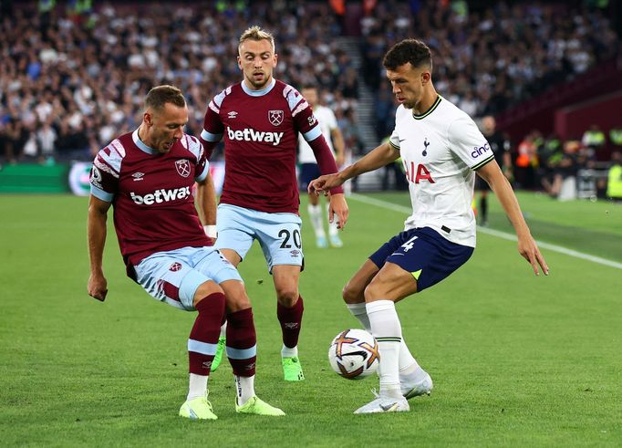 West Ham - Tottenham (Coufal, Bowen, Perišič)