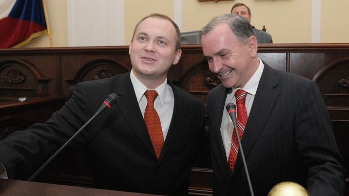 Stanislav Juránek předává místo v čele jižní Moravy Michalu Haškovi