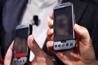 Chytré telefony vládnou, vyhraje iPhone nebo Android?