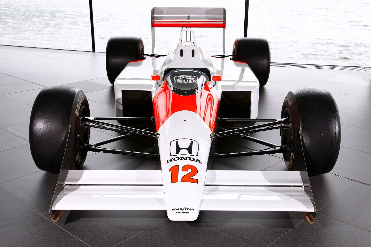 McLaren, 50 let: McLaren-Honda MP4/4 (1988)