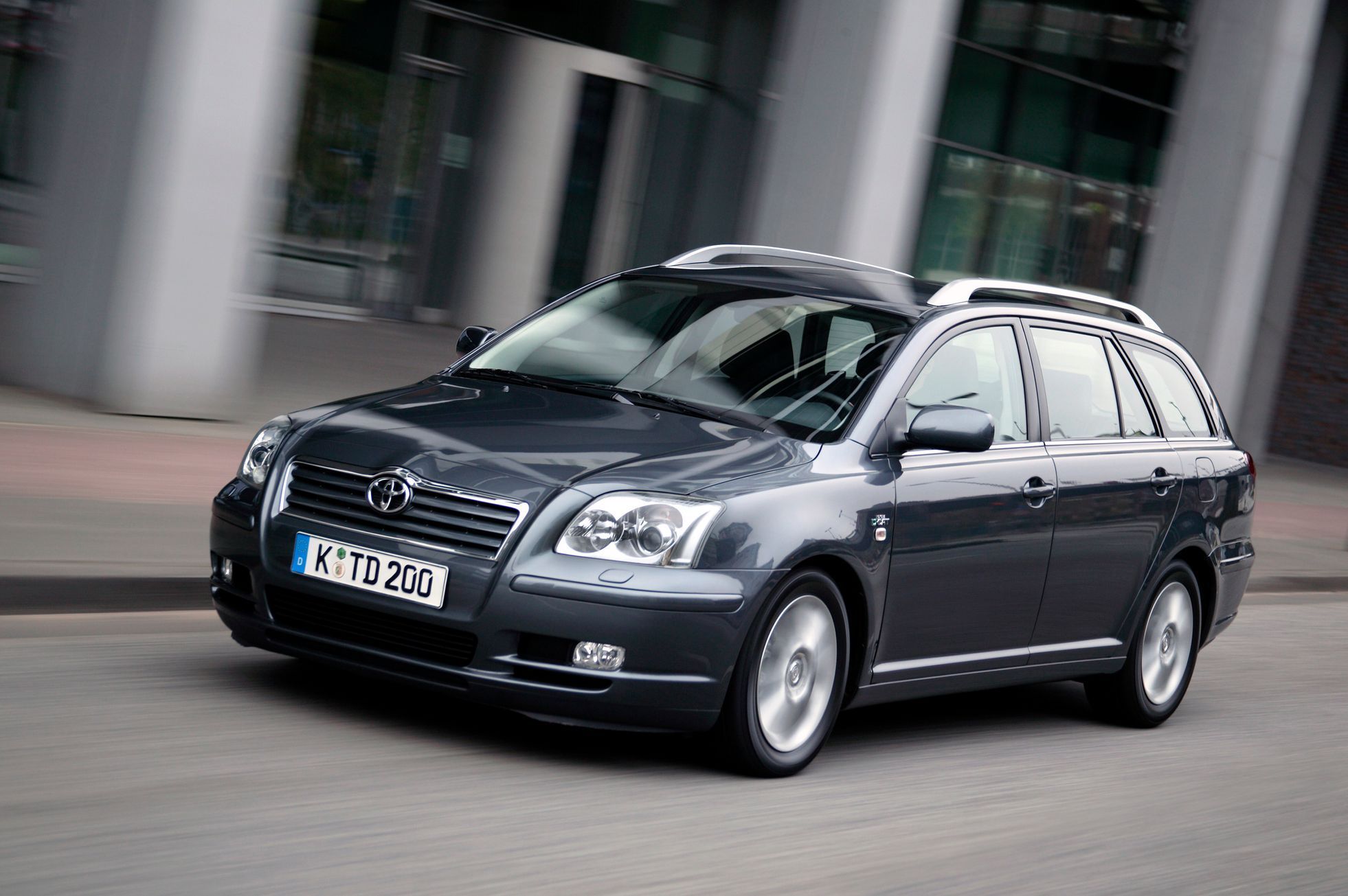 Toyota Avensis wagon 2003-2006