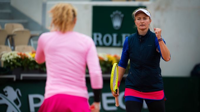 Kateřina Siniaková a Barbora Krejčíková na French Open 2020