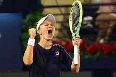 Famózní Krejčíková. Češka ve finále zdolala světovou jedničku a slaví cenný titul