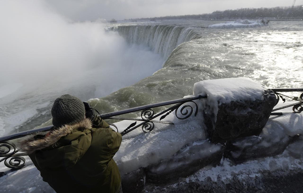 Zamrzlé niagarské vodopády