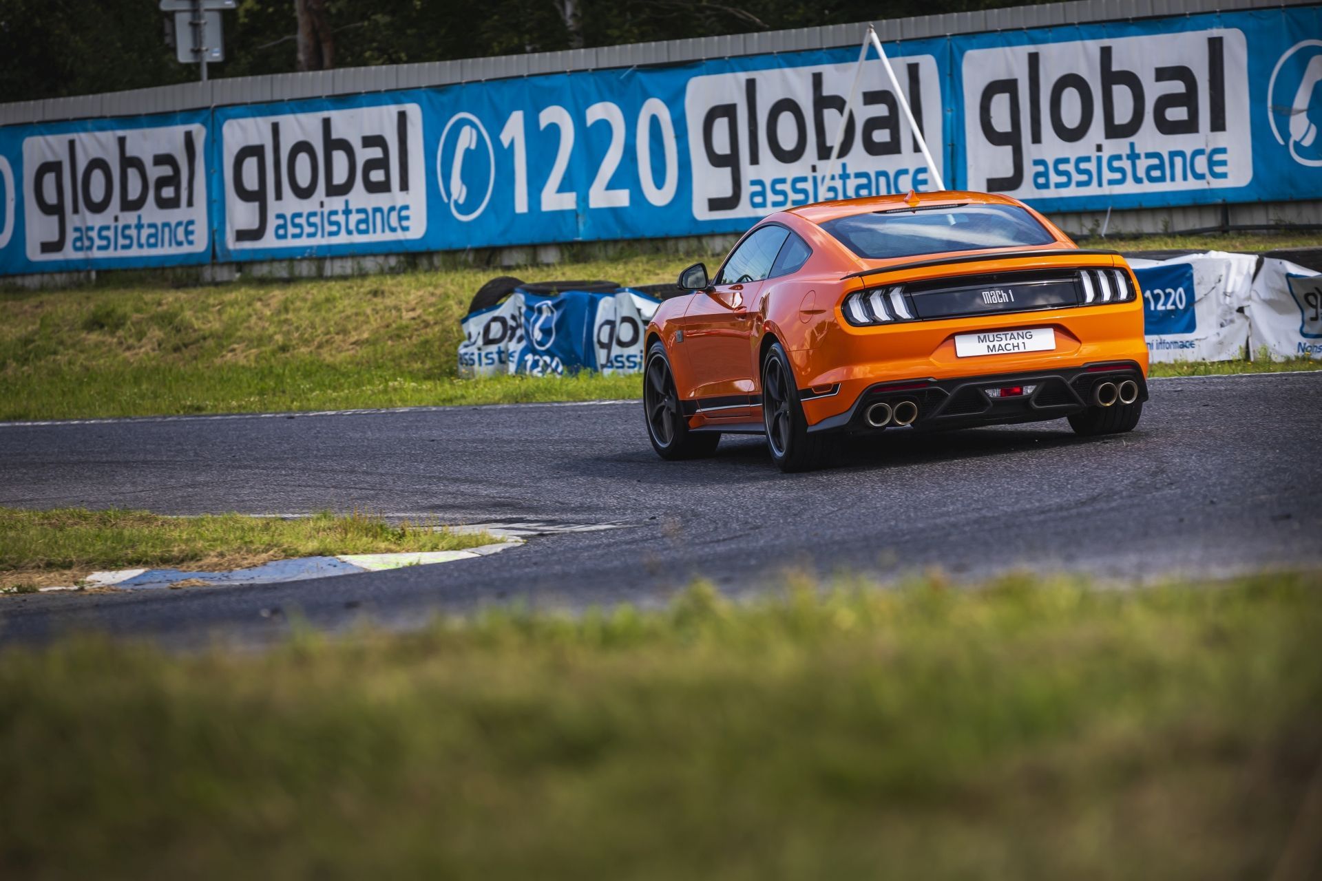 Ford Mustang Mach 1