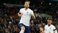 ... v závěru první půle vybojoval penaltu, z níž zvýšil Harry Kane.