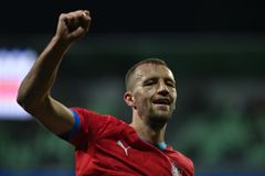 Utrpení, ze kterého bolely oči. Čechům pomáhal sudí, vystřelili jednou na bránu