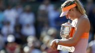 Ruská tenistka je bezesporu hvězdou na kurtu. Během své dosavadní kariéry vyhrála všechny grandslamové turnaje, French Open dokonce dvakrát.