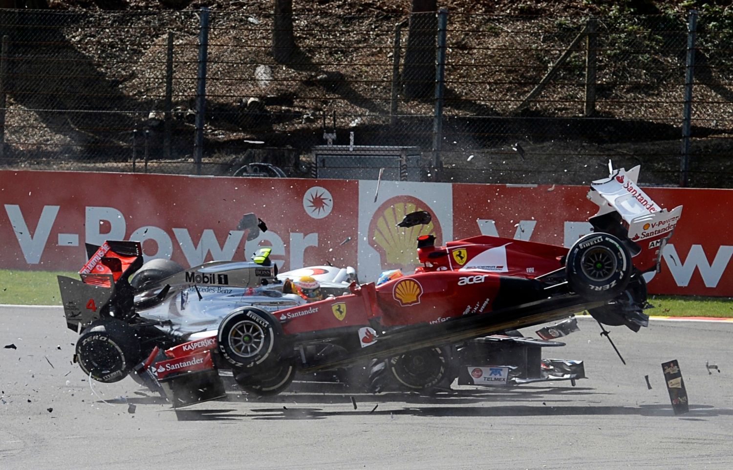Karamboly ve Formuli 1 na Velké ceně Belgie 2012.