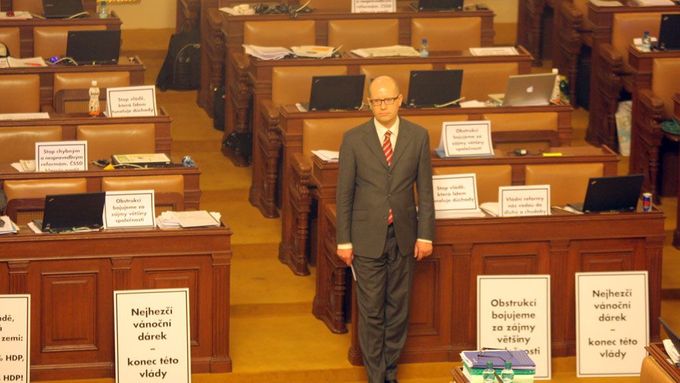Předseda ČSSD Bohuslav Sobotka. Jak odpoví na sloučení rozprav?