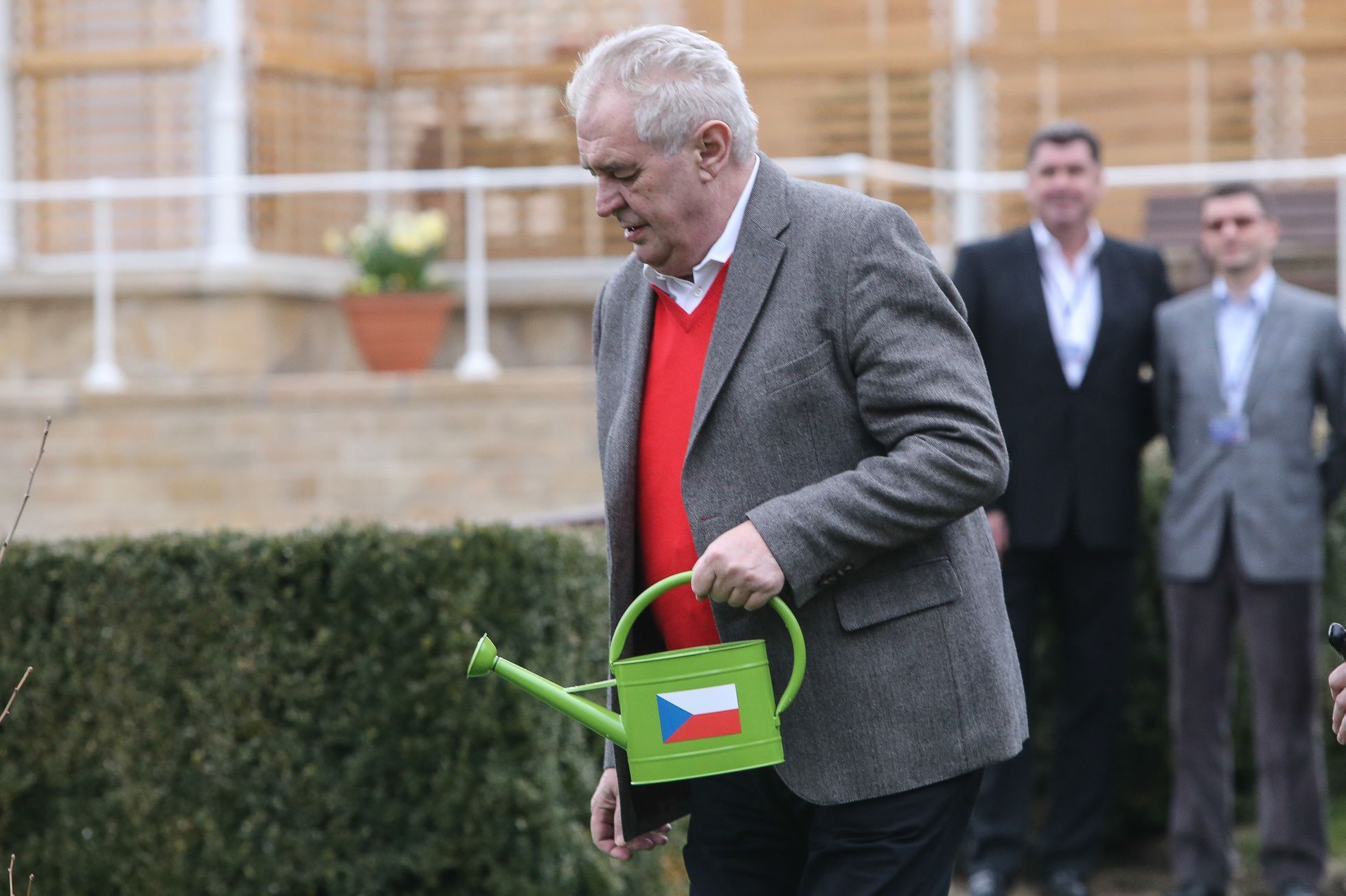 Přílet čínského prezidenta za Zemanem a Lány
