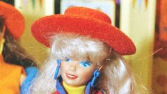 Jednorázové užití / Fotogalerie / Vytoužená Barbie i walkman. Jak vypadaly ikonické vánoční dárky z devadesátek