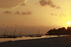 U Zanzibaru se potopil trajekt, mrtvých jsou desítky