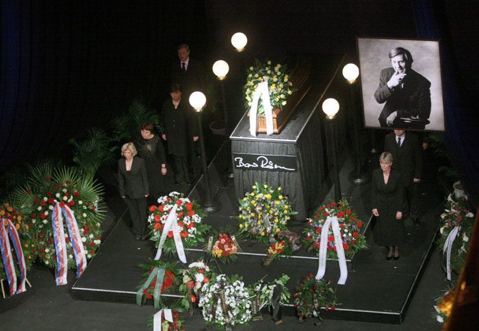Pohřeb Borise Rösnera v Národním divadle