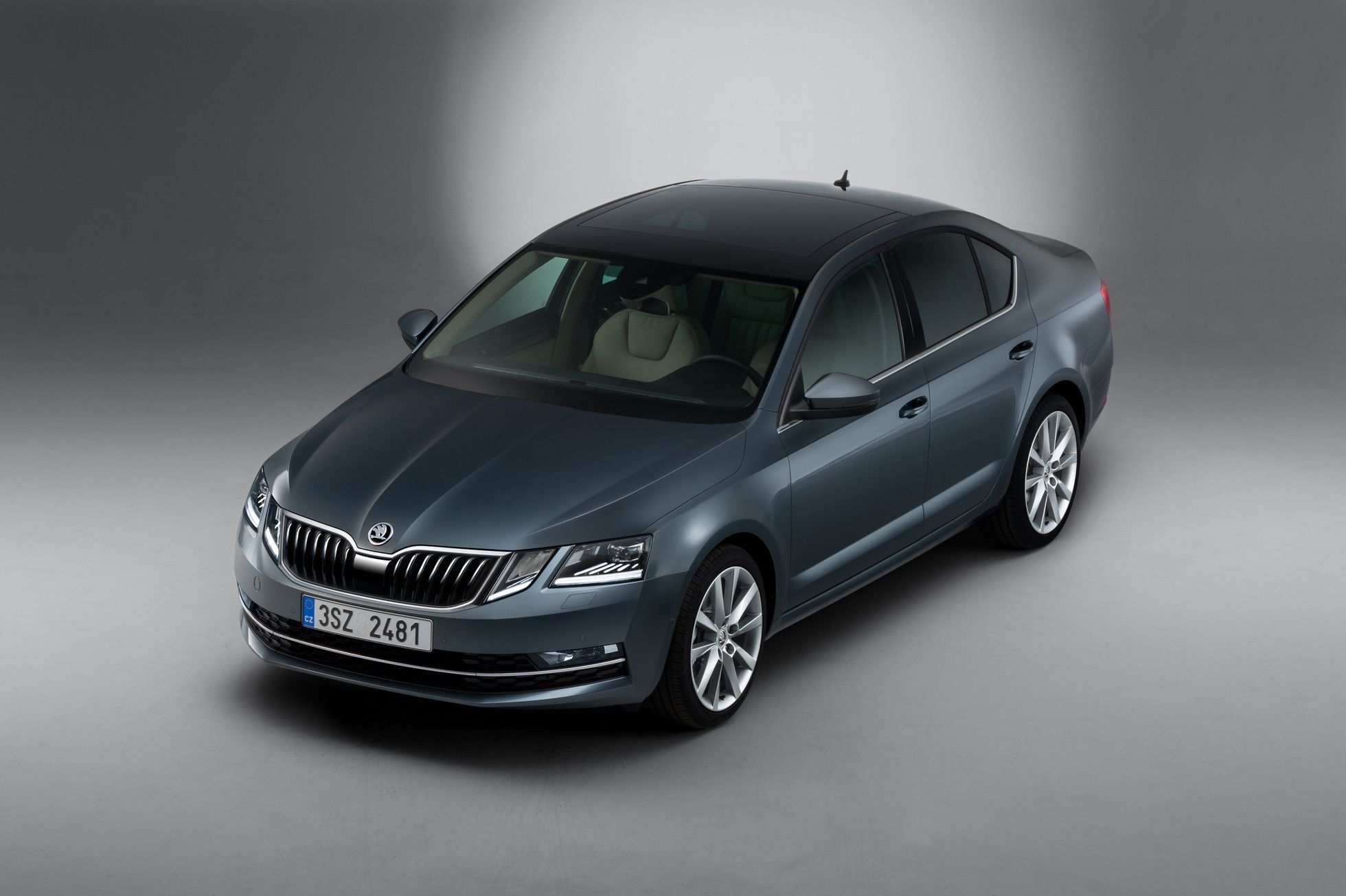 Škoda Octavia facelift exteriér