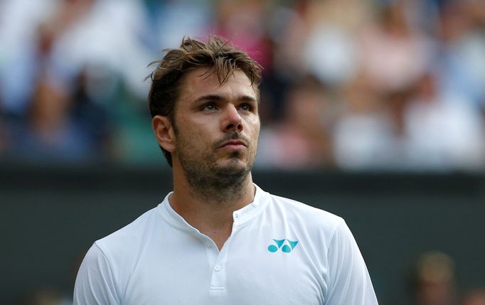 Stan Wawrinka po prohře v úvodním kole Wimbledonu 2017