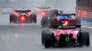 Zaváděcí kolo na mokré vozovce ve sprintu v rámci Velké ceny Miami F1 2025