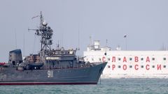 Ruské lodi blokují Ukrajinské