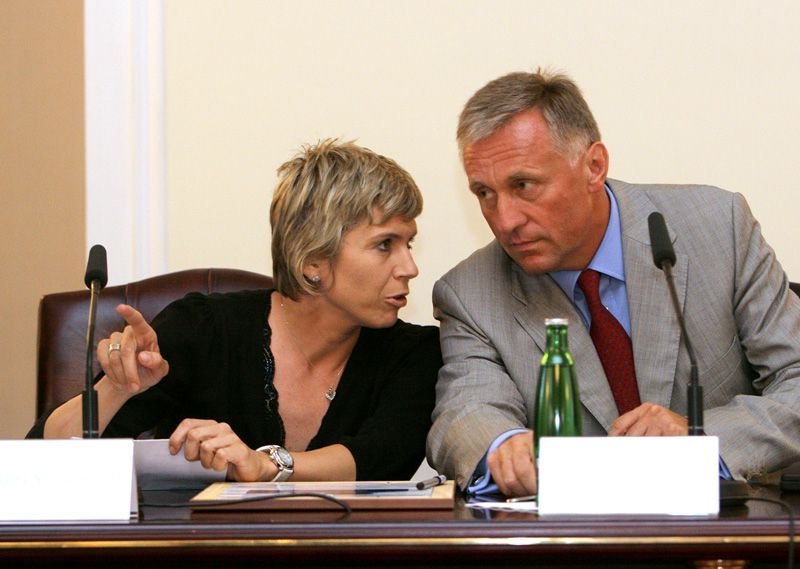 Kateřina Neumannová jako šéfka MS 2009 v Liberci s Mirkem Topolánkem