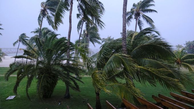 Dorian zasáhl Bahamy jako rekordní hurikán páté kategorie