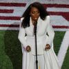 Super Bowl LIX  2025: Ledisi zpívá píseň "Lift Every Voice and Sing"