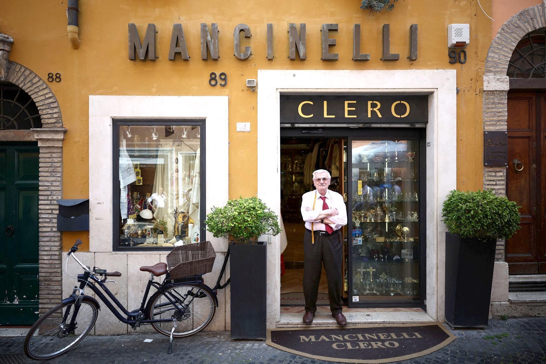 Raniero Mancinelli krejčí papežů