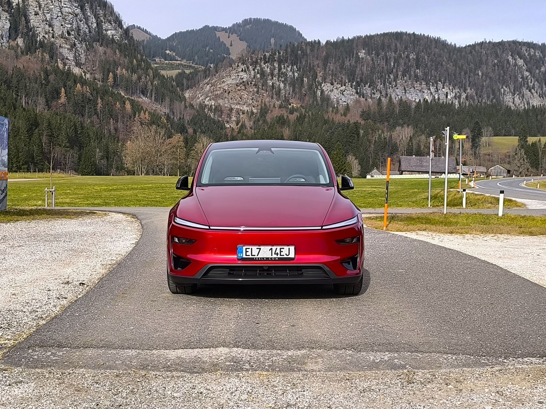 Tesla Model Y Performance Chorvatsko 2025
