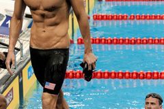 Phelps získal první zlatou medaili na MS v Šanghaji