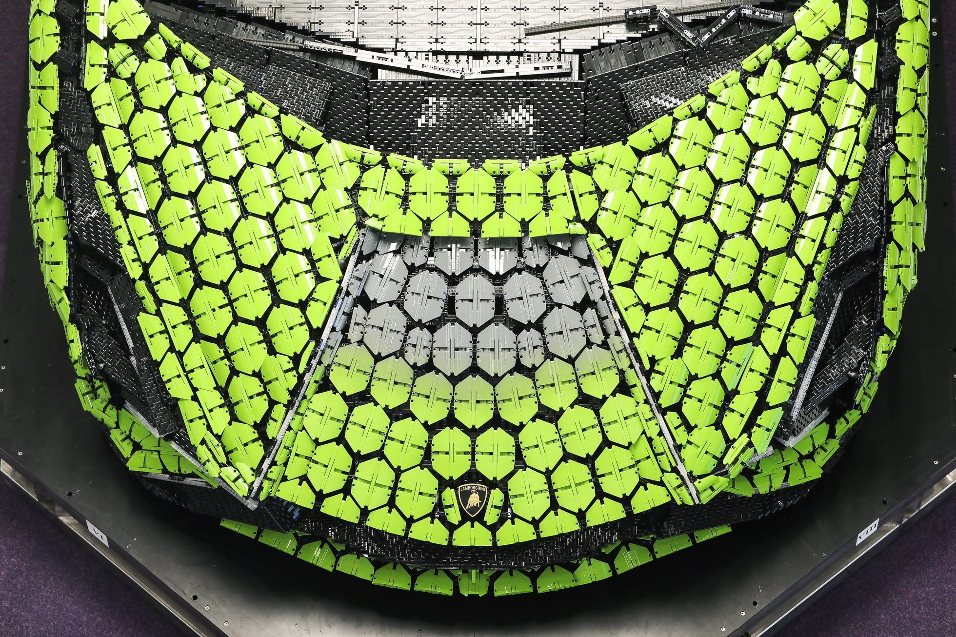 Lamborghini Sian z Lega v Obchodním centru Chodov