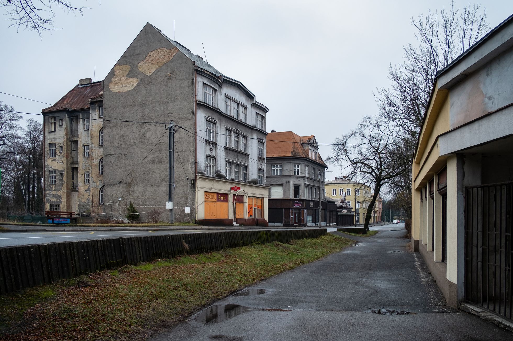 Fotografický průvodce po mizejících a zapomenutých místech českého Slezska, kniha, Ondřej Durczak, ITF, Magazín