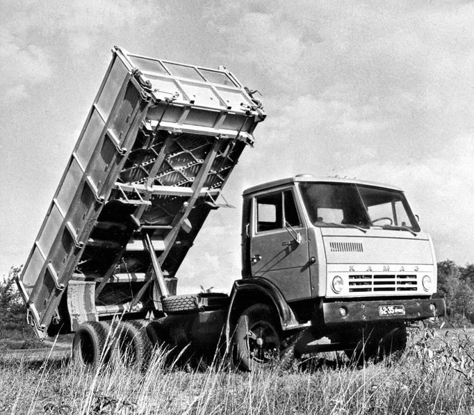 Legenda ruských náklaďáků. Automobilka Kamaz slaví 45 let existence