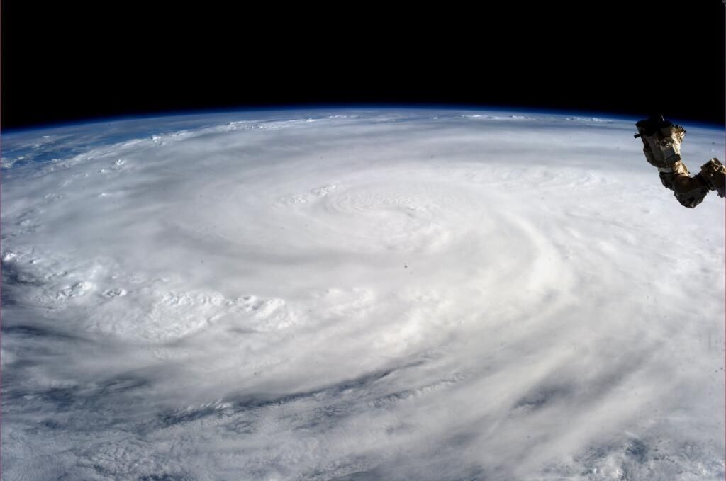 NASA vyfotila tajfun