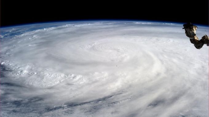 Tajfun Haiyan.