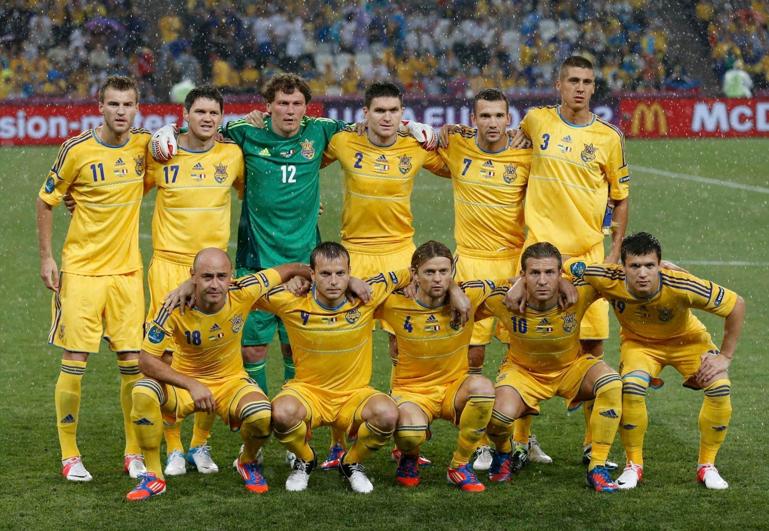 Ukrajinská fotbalová reprezentace ped utkáním s Francií ve skupině D na Euru 2012