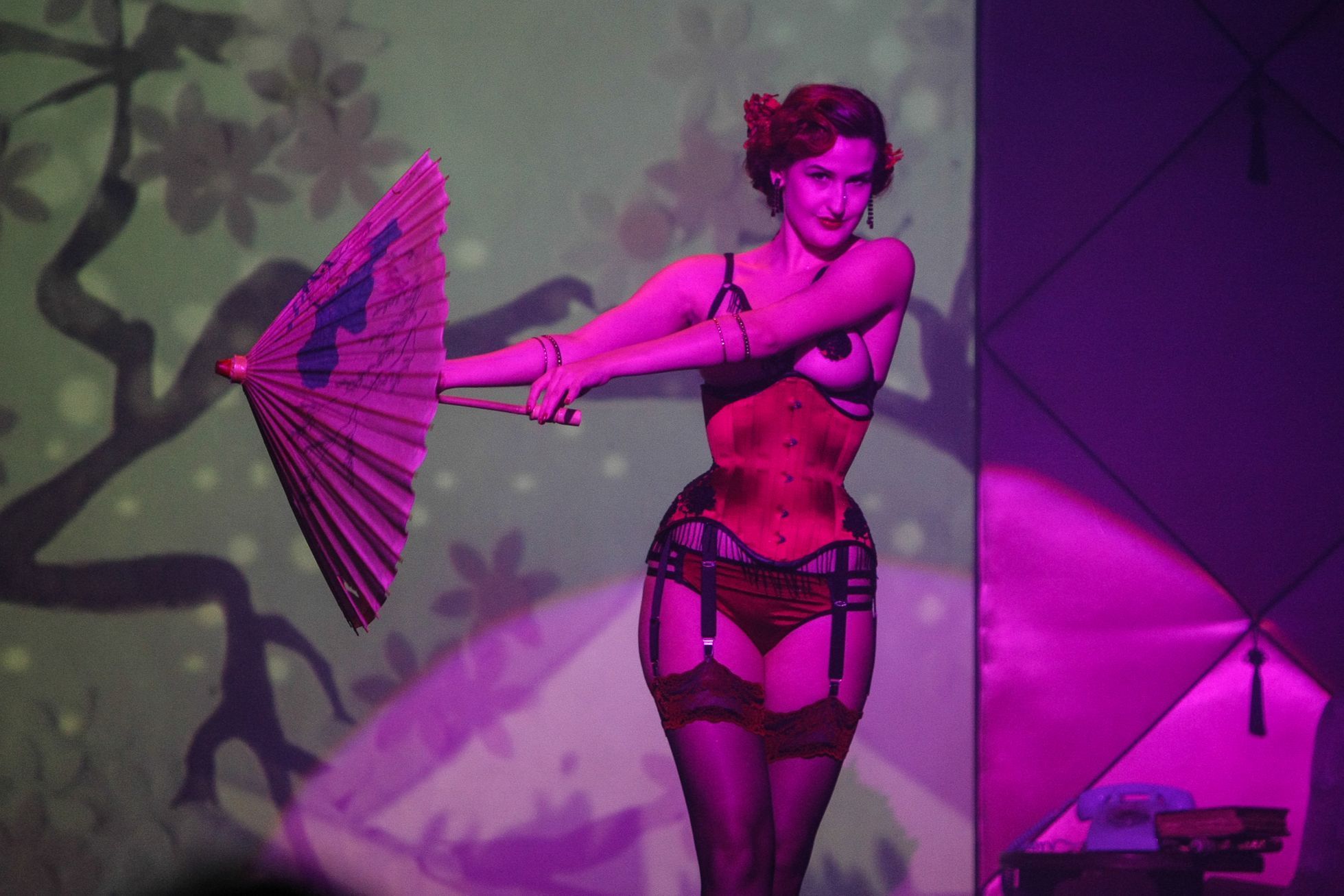 Prague burlesque