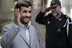 Ahmadínežád žádá Evropu: Podpořte mě!