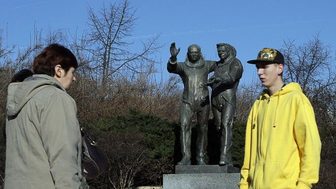 Normalizační skulptury v Česku: Světová rarita